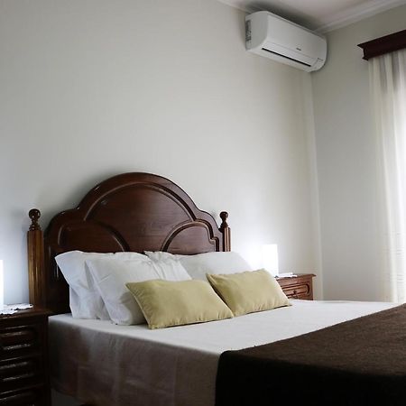 Alojamento Correia Caldelas Exterior photo