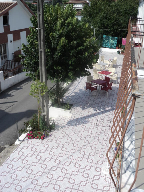 Alojamento Correia Caldelas Exterior photo